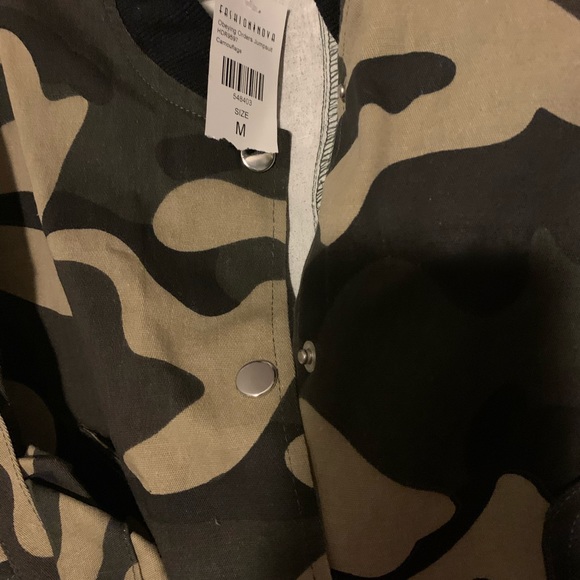 Jumpsuit - Picture 3 of 5